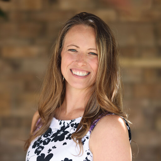 Photo of Kim Wiedmann 